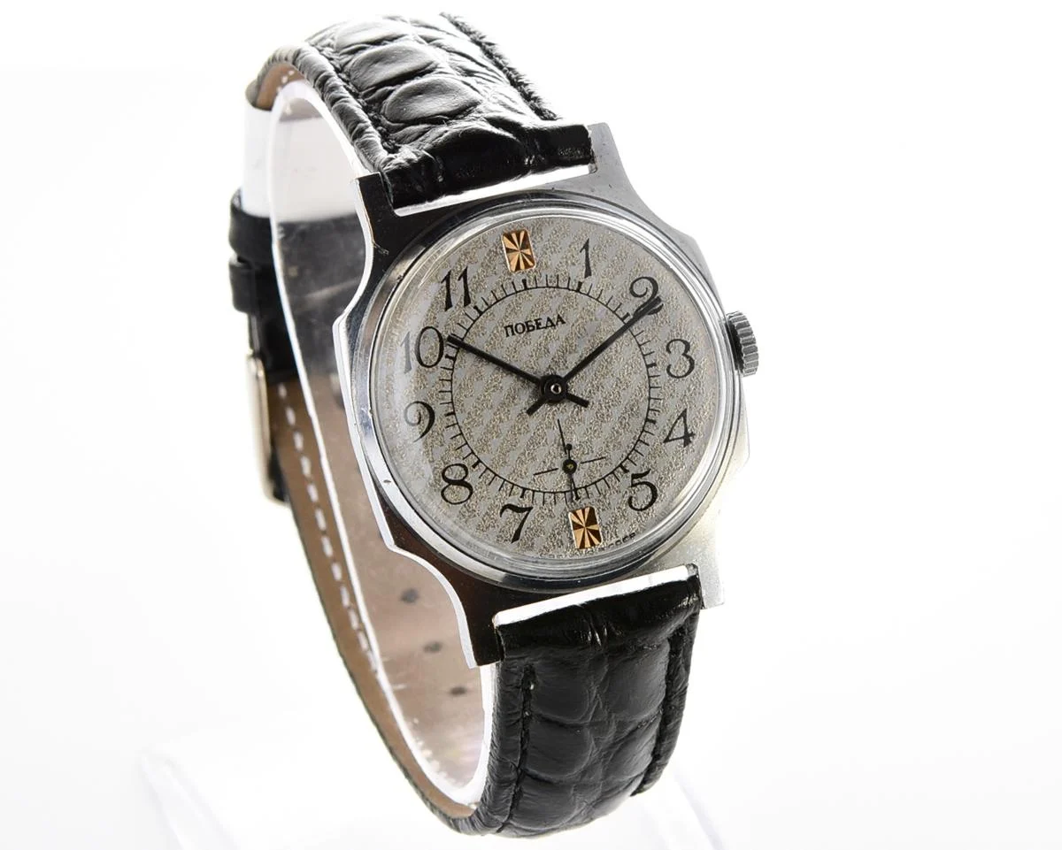 Pobeda Soviet mechanical wrist watch