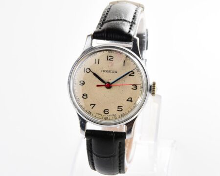 Vintage POBEDA watch with central seconds hand, 2nd quarter of 1955
