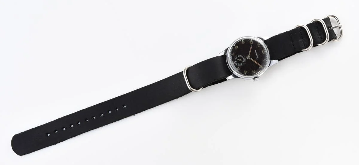 Vintage Soviet mechanical Pobeda wrist watch, 1MChZ, 2nd quarter of 1955