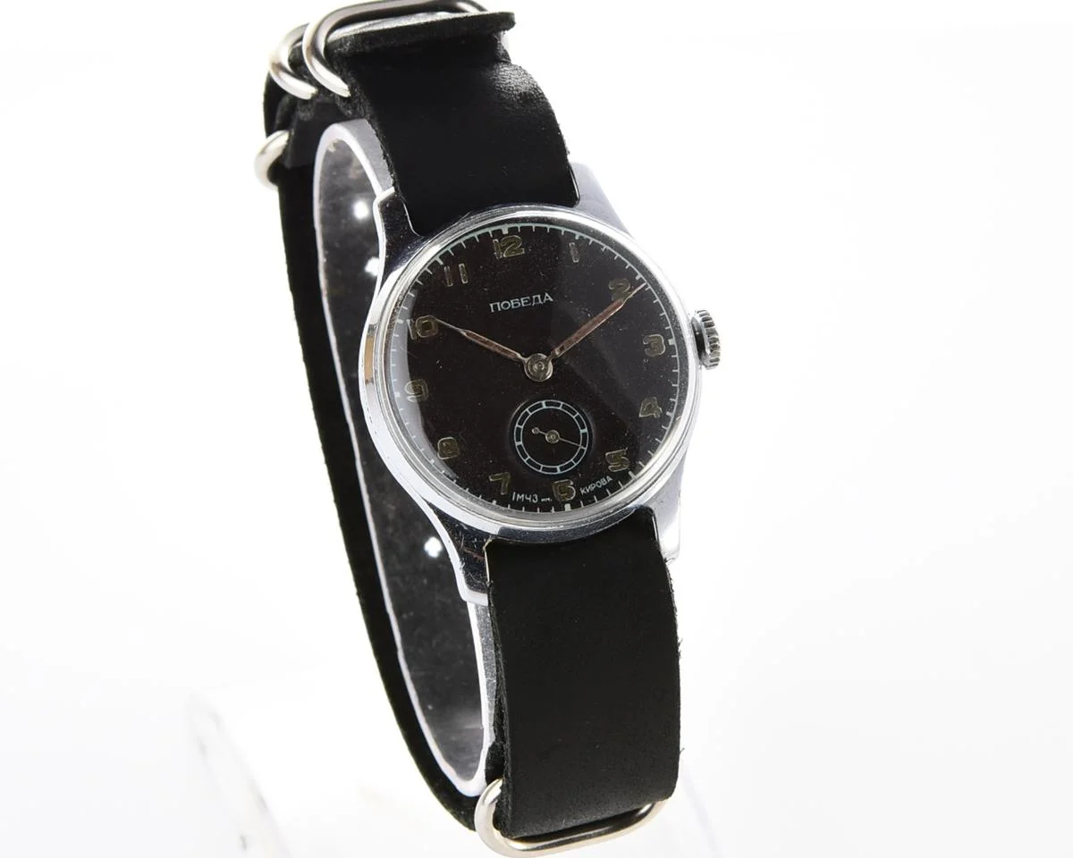 Vintage Soviet mechanical Pobeda wrist watch, 1MChZ, 2nd quarter of 1955