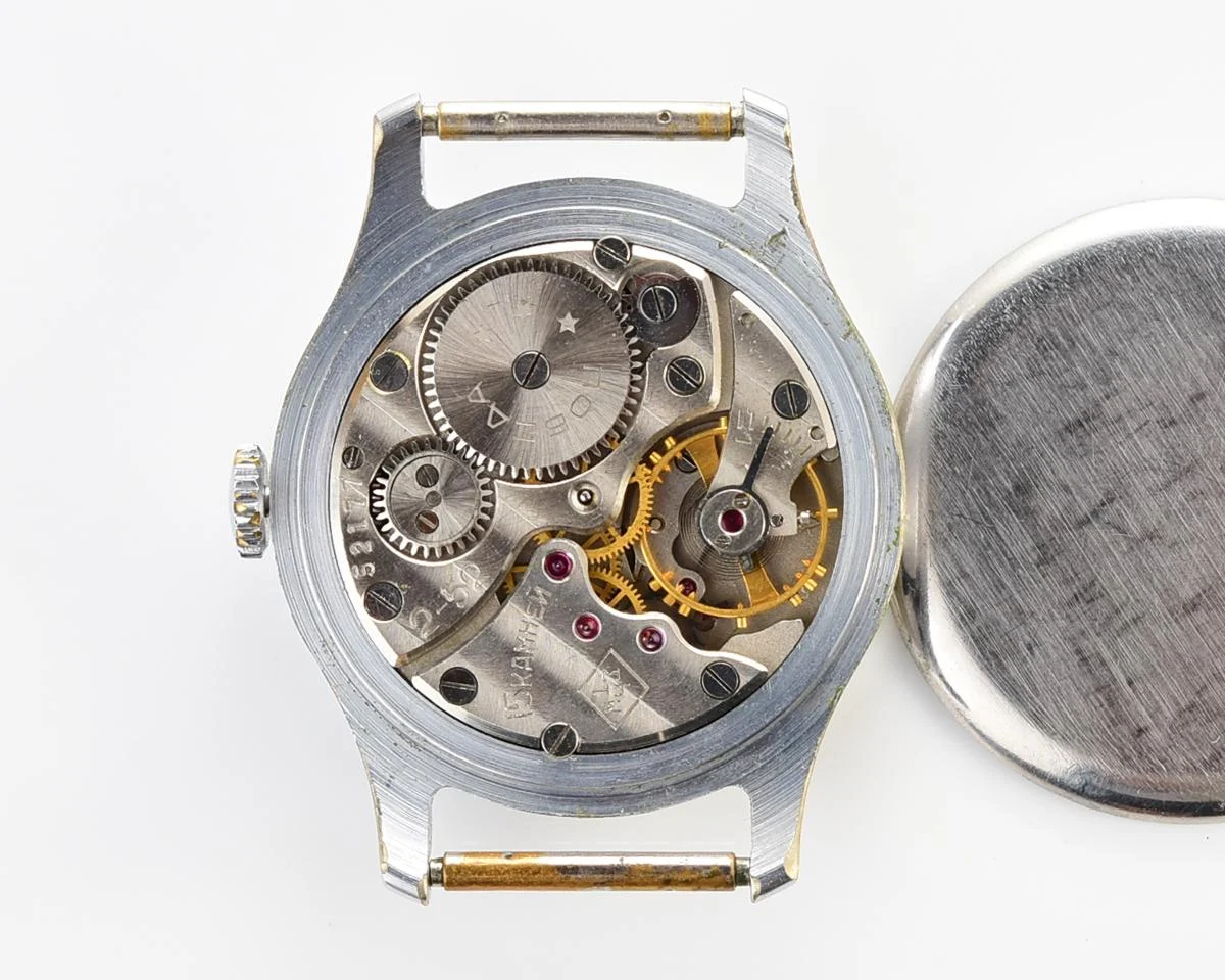 Vintage Soviet mechanical Pobeda wrist watch, 1MChZ, 2nd quarter of 1952