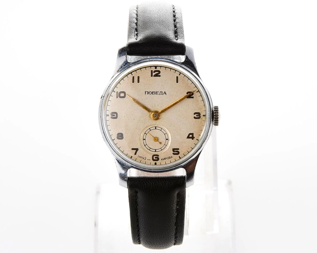 Excellent condition vintage Soviet mechanical Pobeda wrist watch, 1MChZ, 2nd quarter 1953
