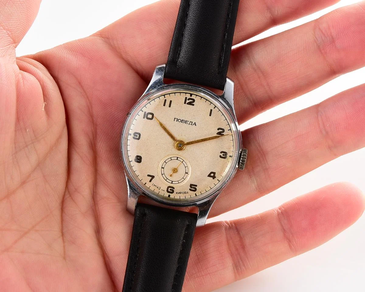 Excellent condition vintage Soviet mechanical Pobeda wrist watch, 1MChZ, 2nd quarter 1953