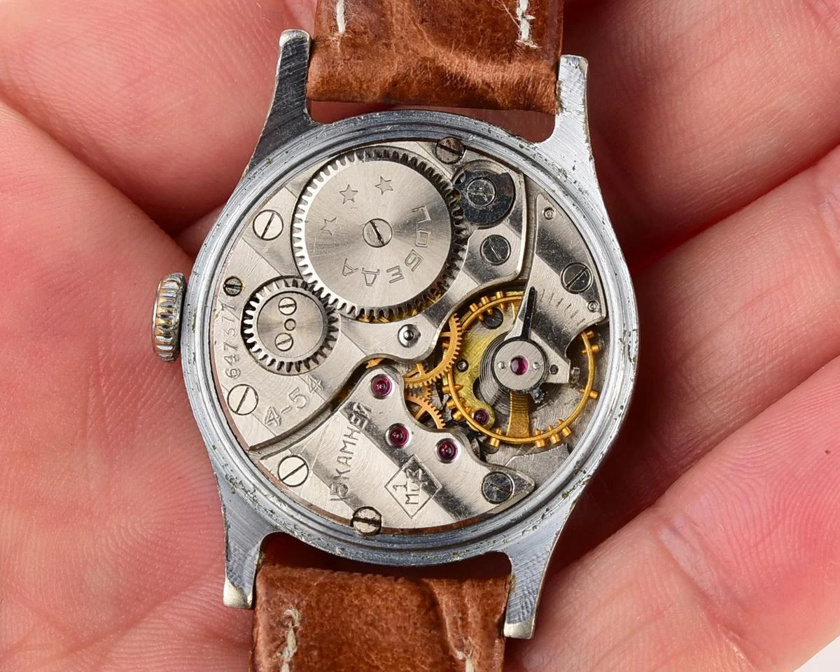 Vintage Soviet mechanical Pobeda wrist watch with Kremlin