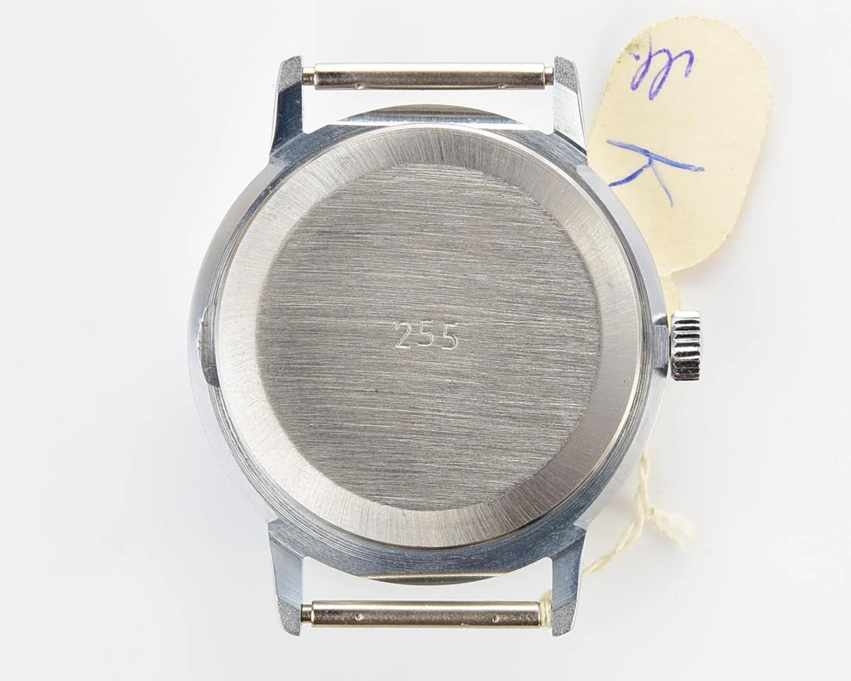 TIME CAPSULE: Soviet Poljot mechanical wristwatch – New Old Stock (NOS)!
