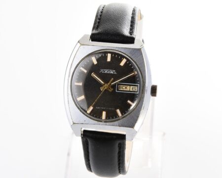 RAKETA vintage mechanical wrist watch with double calendar