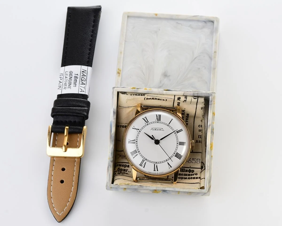 TIME CAPSULE: Vintage gold-plated Soviet Raketa watch, New Old Stock (NOS)!