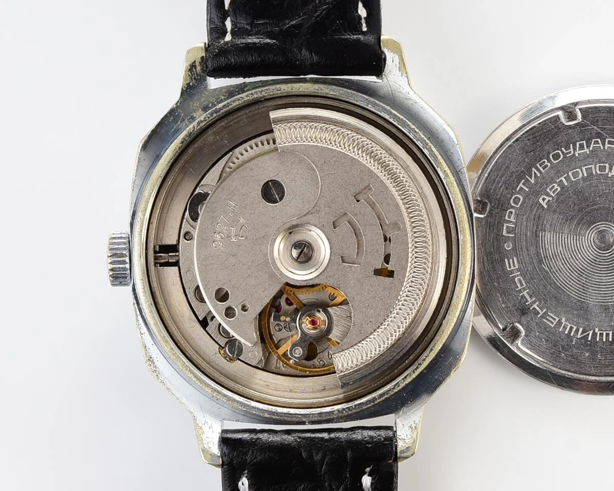 Soviet mechanical Raketa with automatic self winding movement
