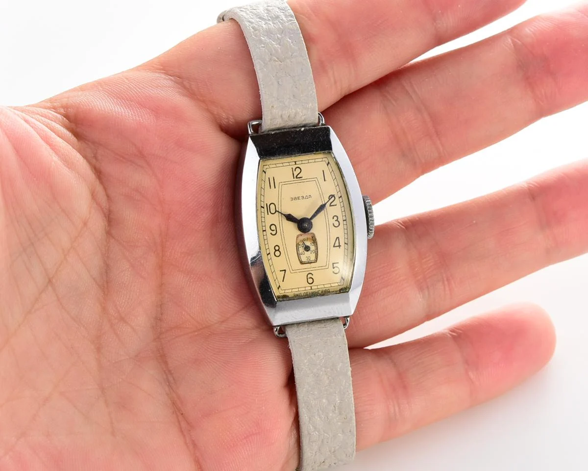 Vintage Soviet Zvezda wrist watch, 3rd quarter of 1955