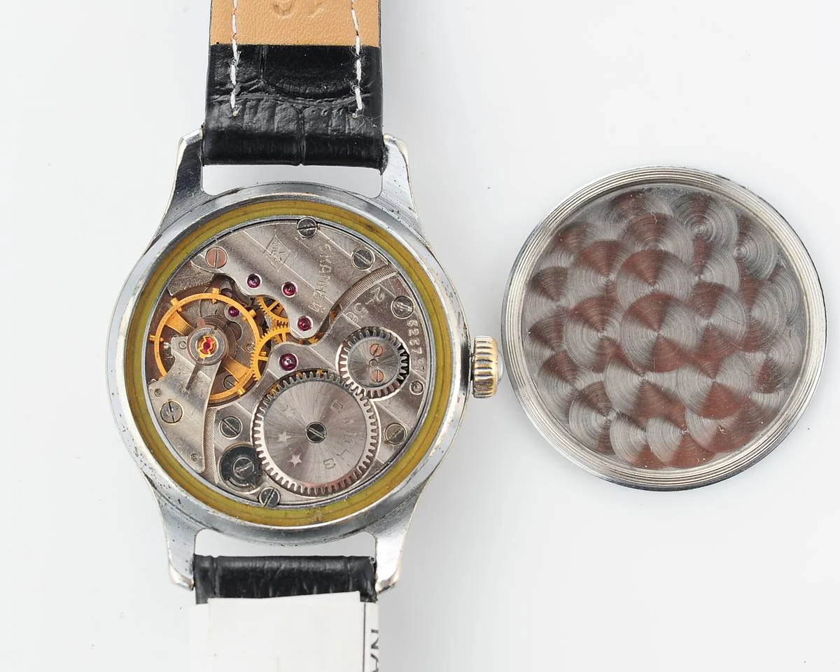 Vintage Soviet Mayak mechanical watch