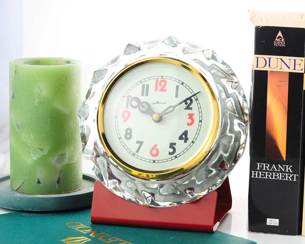 Excellent condition vintage Mayak Soviet mechanical clock, 2 weeks power reserve!