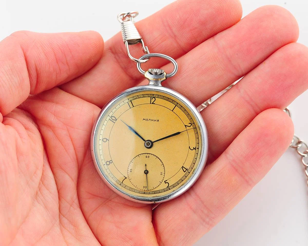 Excellent Molnija open face vintage Soviet pocket watch