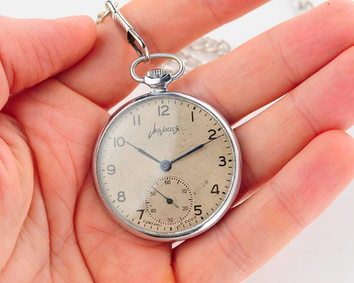 Excellent Molnija open face vintage Soviet pocket watch