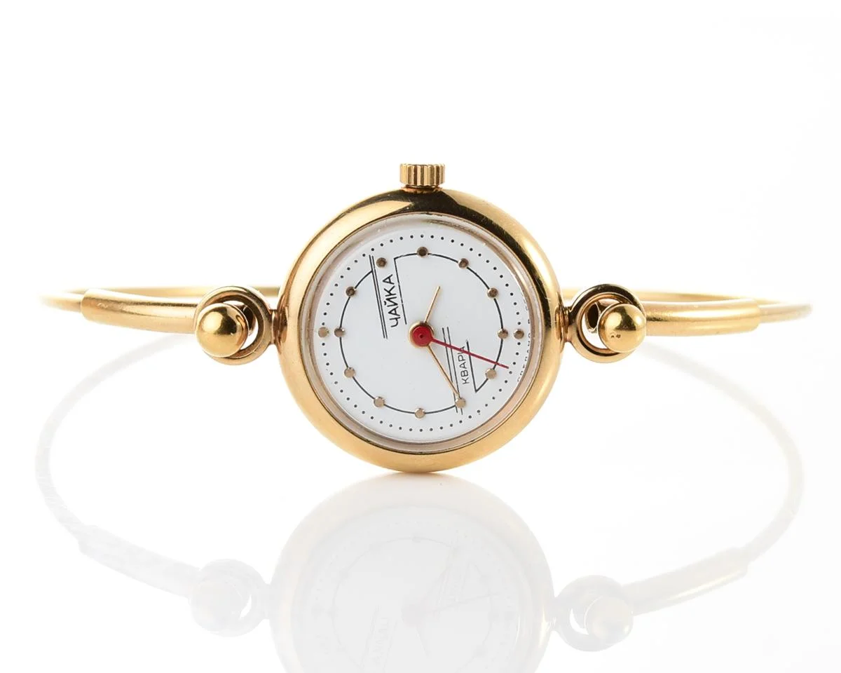 Chaika quartz wrist watch for ladies