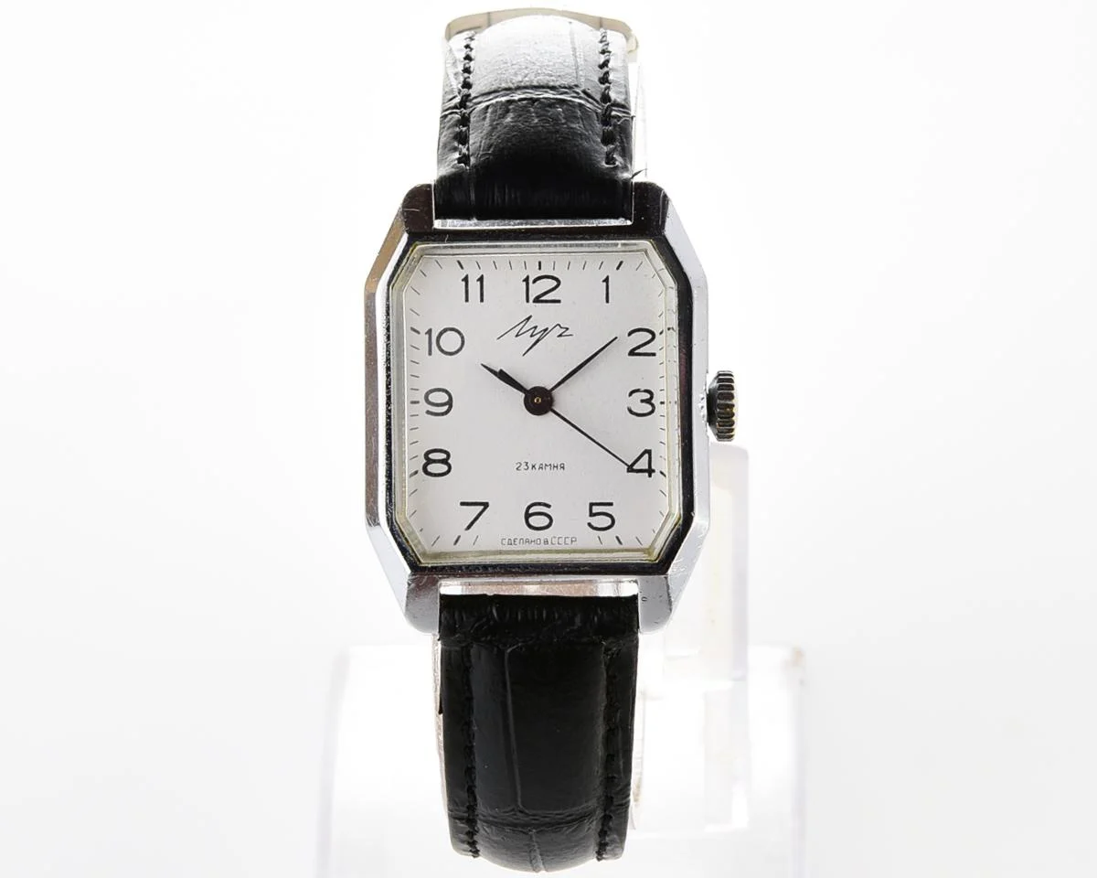 Soviet vintage mechanical watch Luch