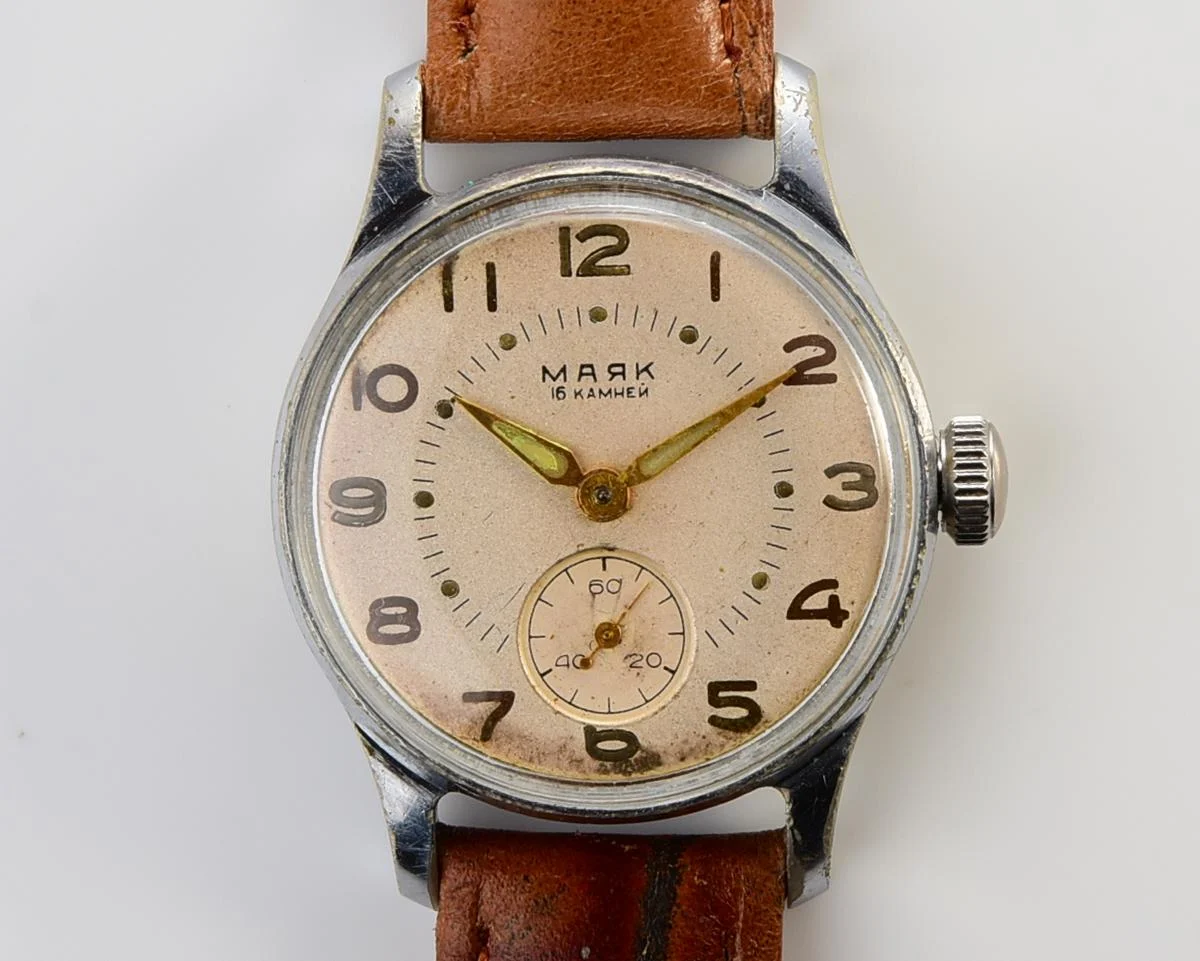 Vintage Soviet Mayak mechanical watch