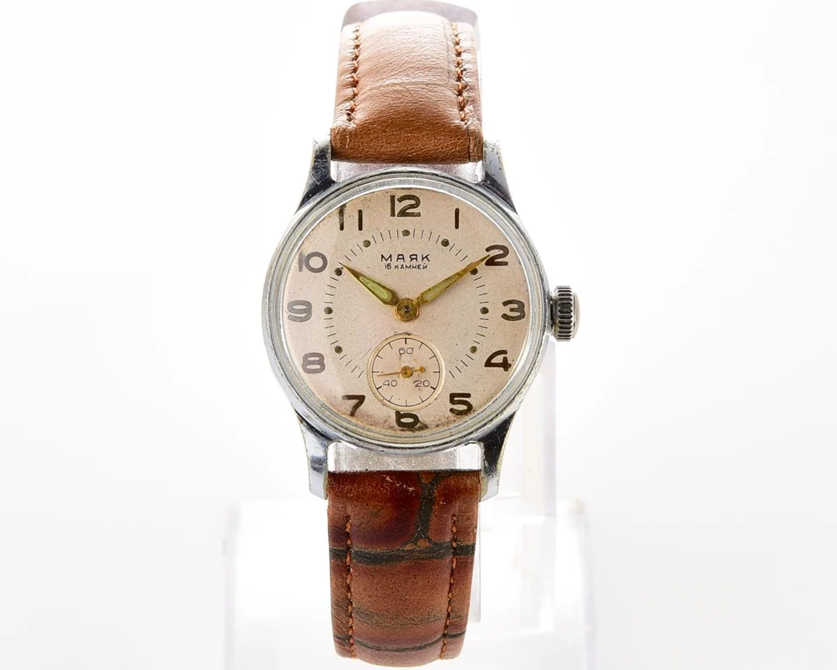 Vintage Soviet Mayak mechanical watch