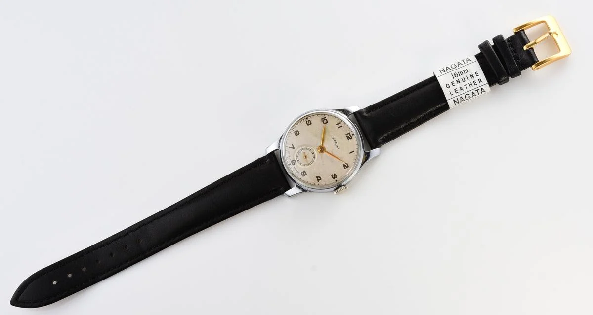 Vintage Soviet mechanical Pobeda wrist watch, 1MChZ, 3rd quarter 1951