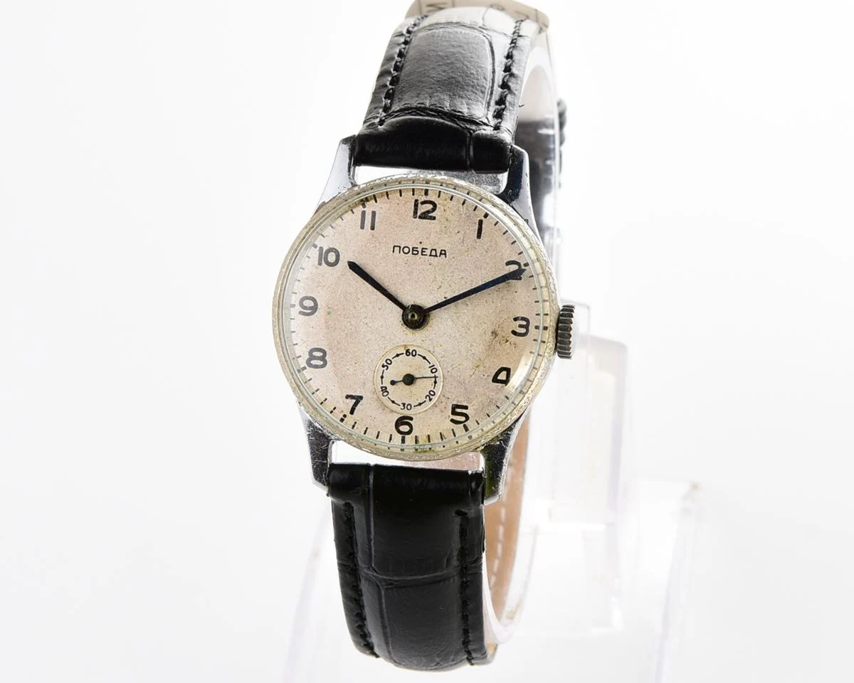 Soviet mechanical watch Pobeda, ChChZ, the 1st quarter of 1955