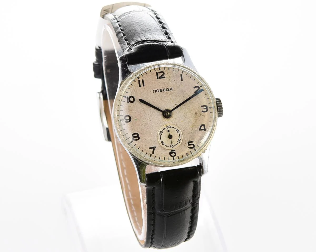 Soviet mechanical watch Pobeda, ChChZ, the 1st quarter of 1955