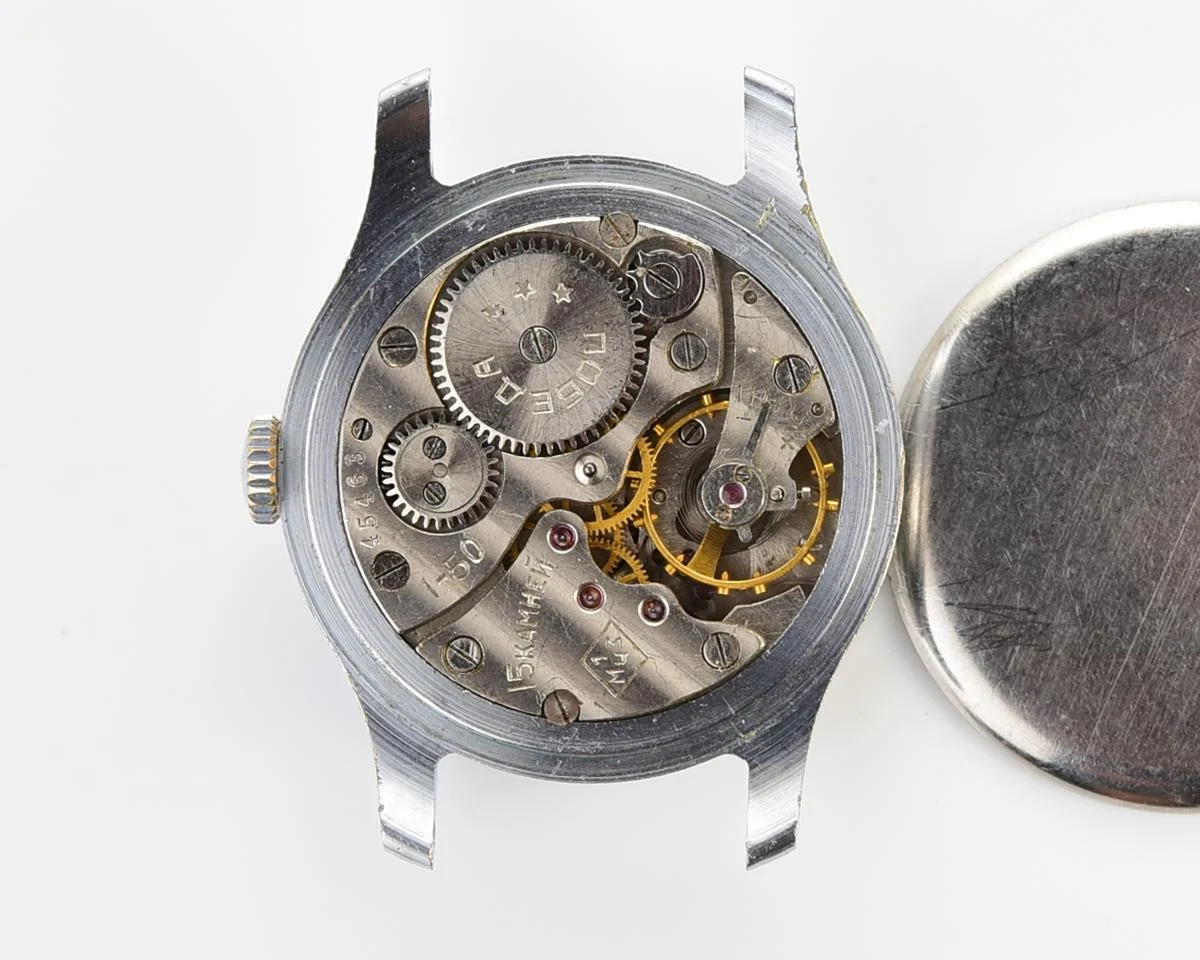 Rare version! Excellent condition vintage Soviet mechanical Pobeda wrist watch, 1MChZ, 1st quarter 1950