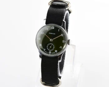 Rare version! Excellent condition vintage Soviet mechanical Pobeda wrist watch, 1MChZ, 1st quarter 1950