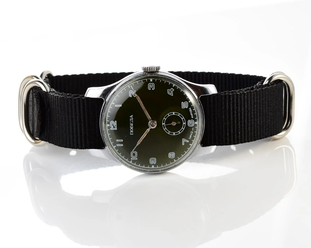 Rare version! Excellent condition vintage Soviet mechanical Pobeda wrist watch, 1MChZ, 1st quarter 1950