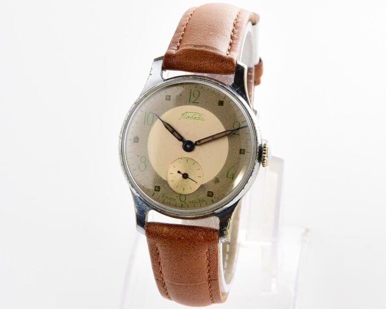 RARE! Vintage soviet mechanical POBEDA wrist watch from 4th quarter 1956