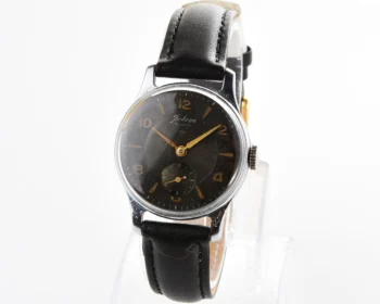 Vintage Soviet mechanical Pobeda wrist watch from 1950s