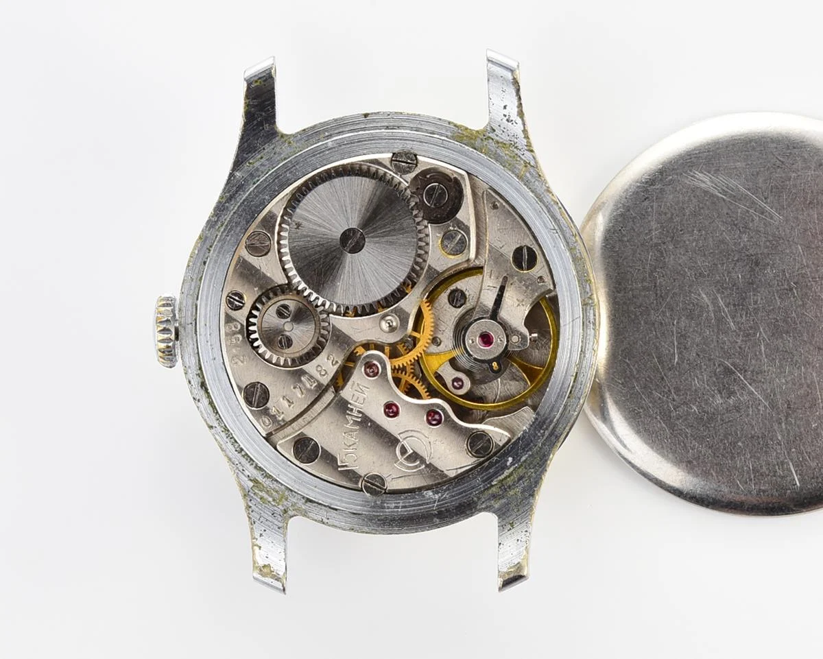 Vintage Soviet mechanical Pobeda wrist watch, 2nd quarter of 1958