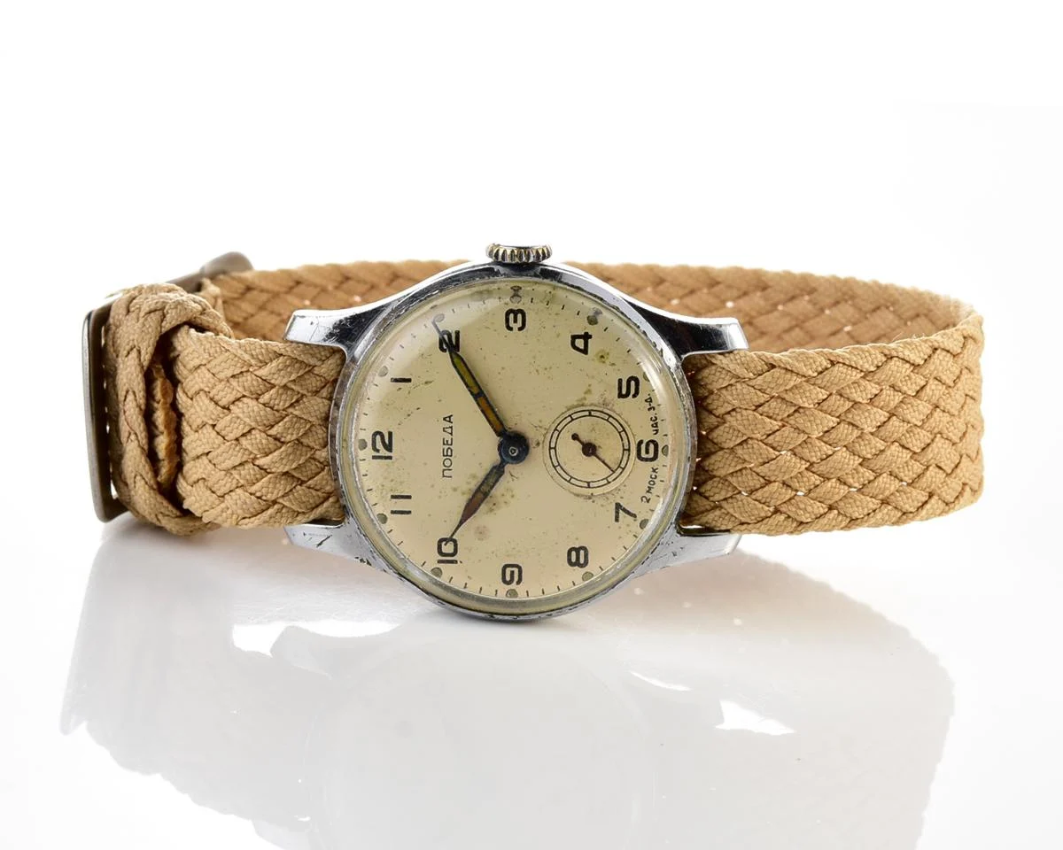 Vintage Soviet mechanical Pobeda wrist watch, 2nd quarter of 1958