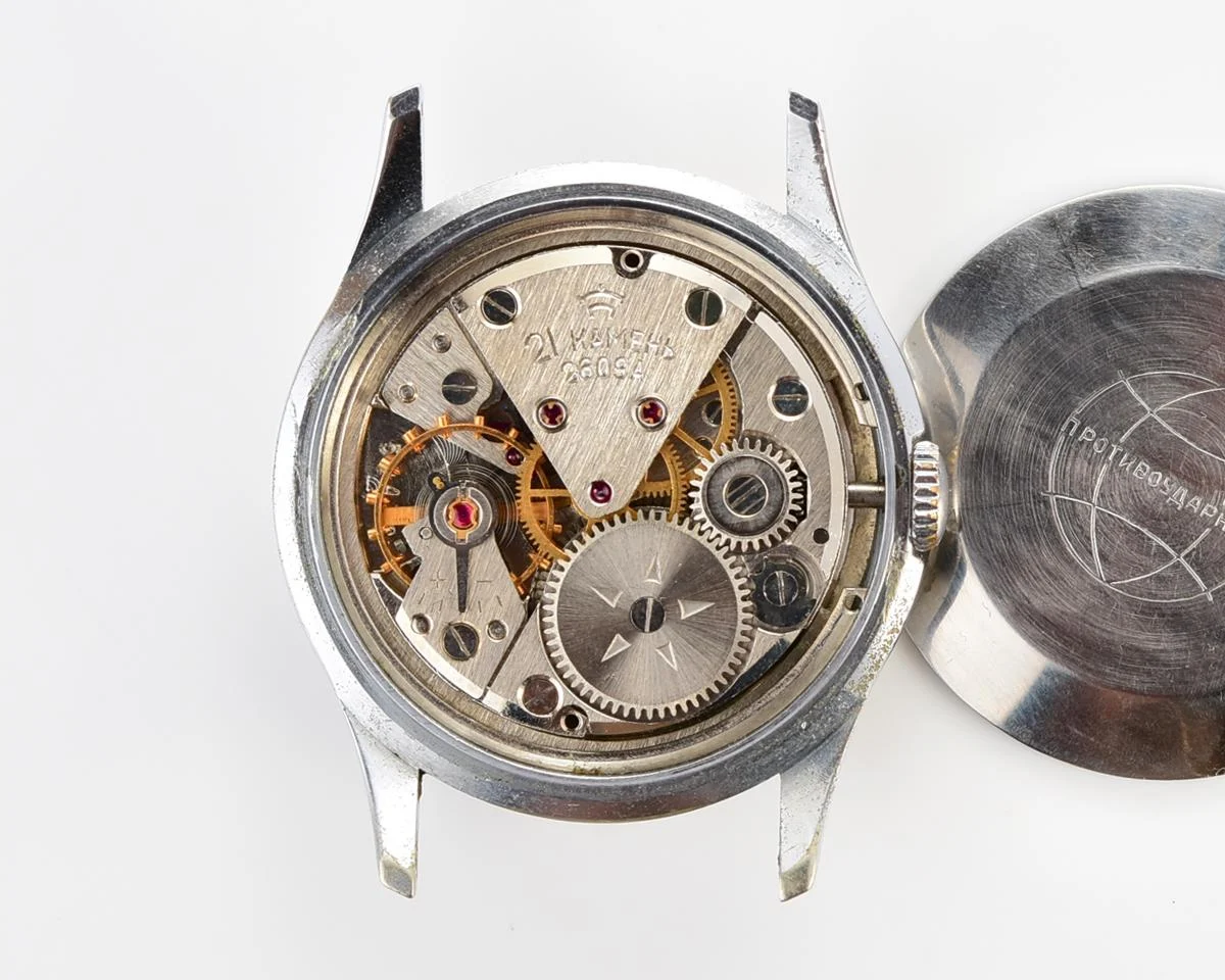Soviet Raketa Baltica vintage mechanical watch with NATO leather strap!