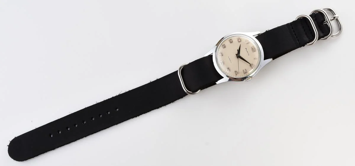 Soviet Raketa Baltica vintage mechanical watch with NATO leather strap!