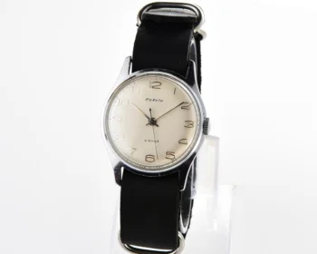 Soviet Raketa Baltica vintage mechanical watch with NATO leather strap!