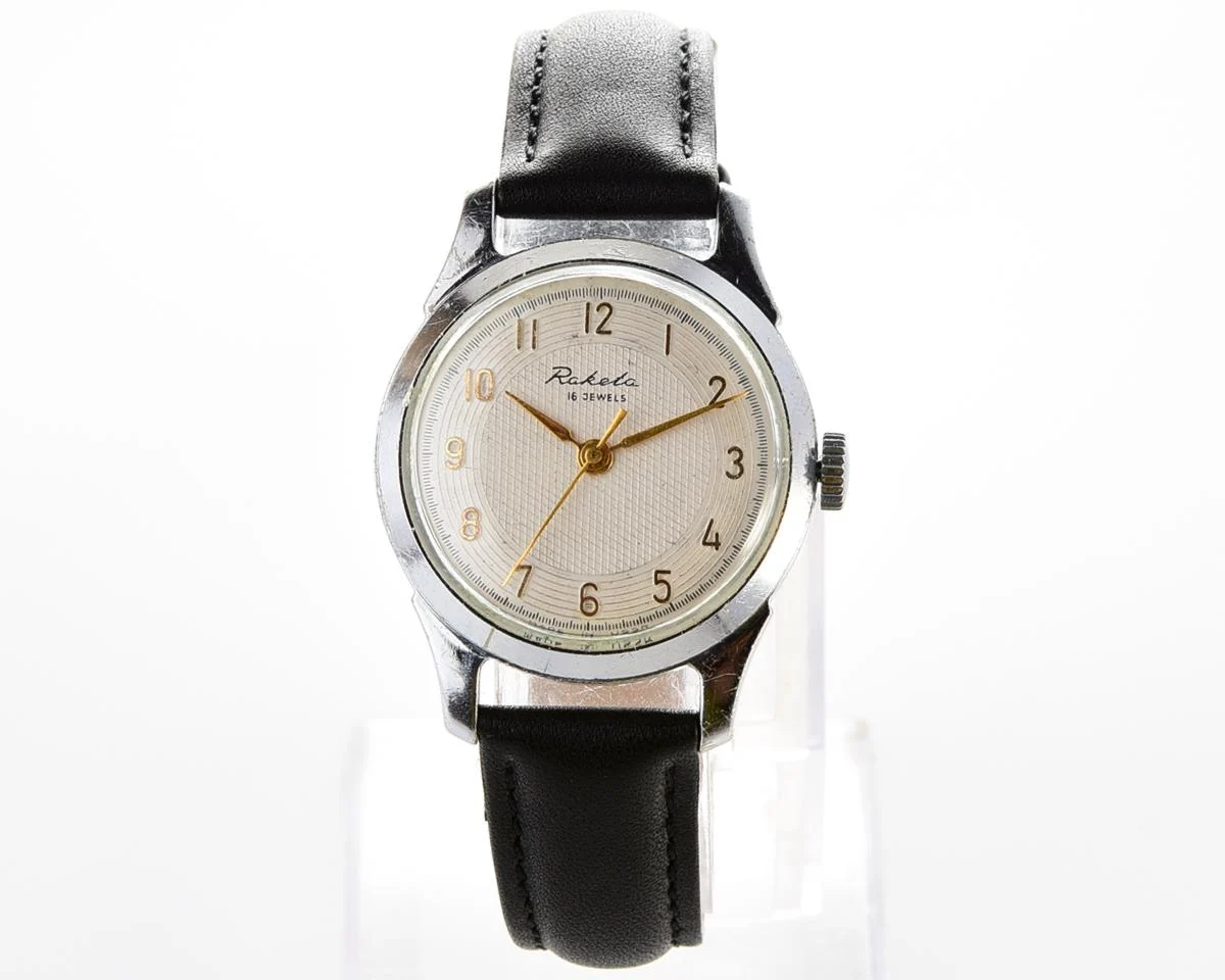 Excellent Raketa Soviet vintage mechanical watch