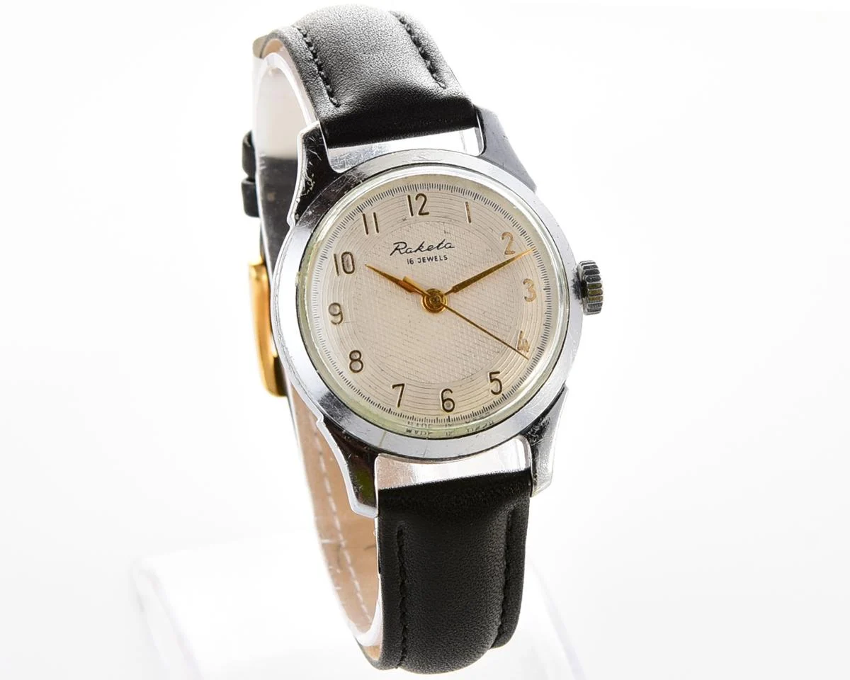 Excellent Raketa Soviet vintage mechanical watch