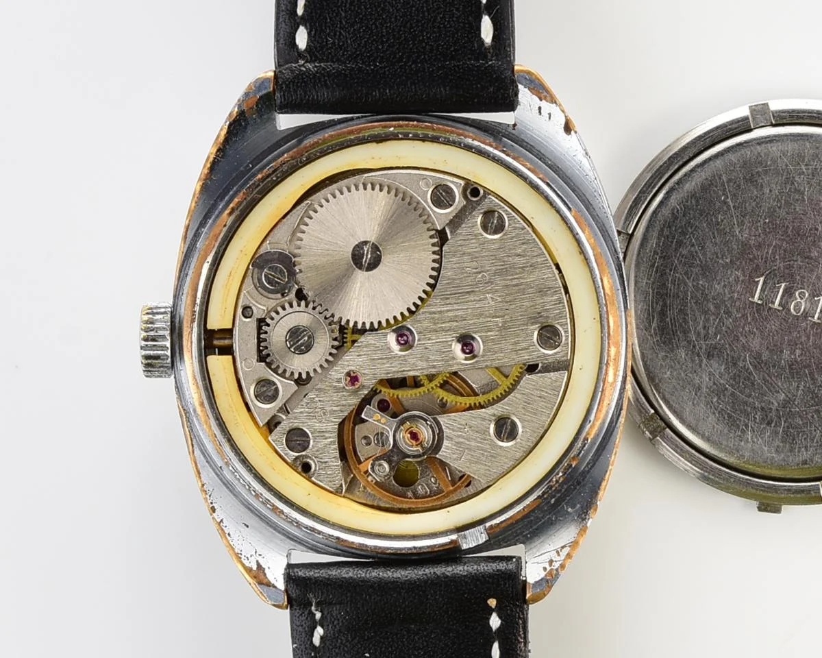 Vintage Soviet Raketa mechanical watch