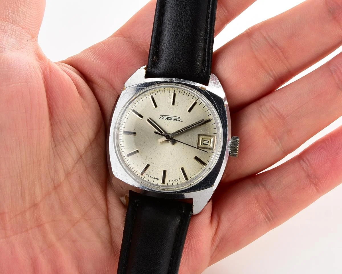 Vintage Soviet Raketa mechanical watch