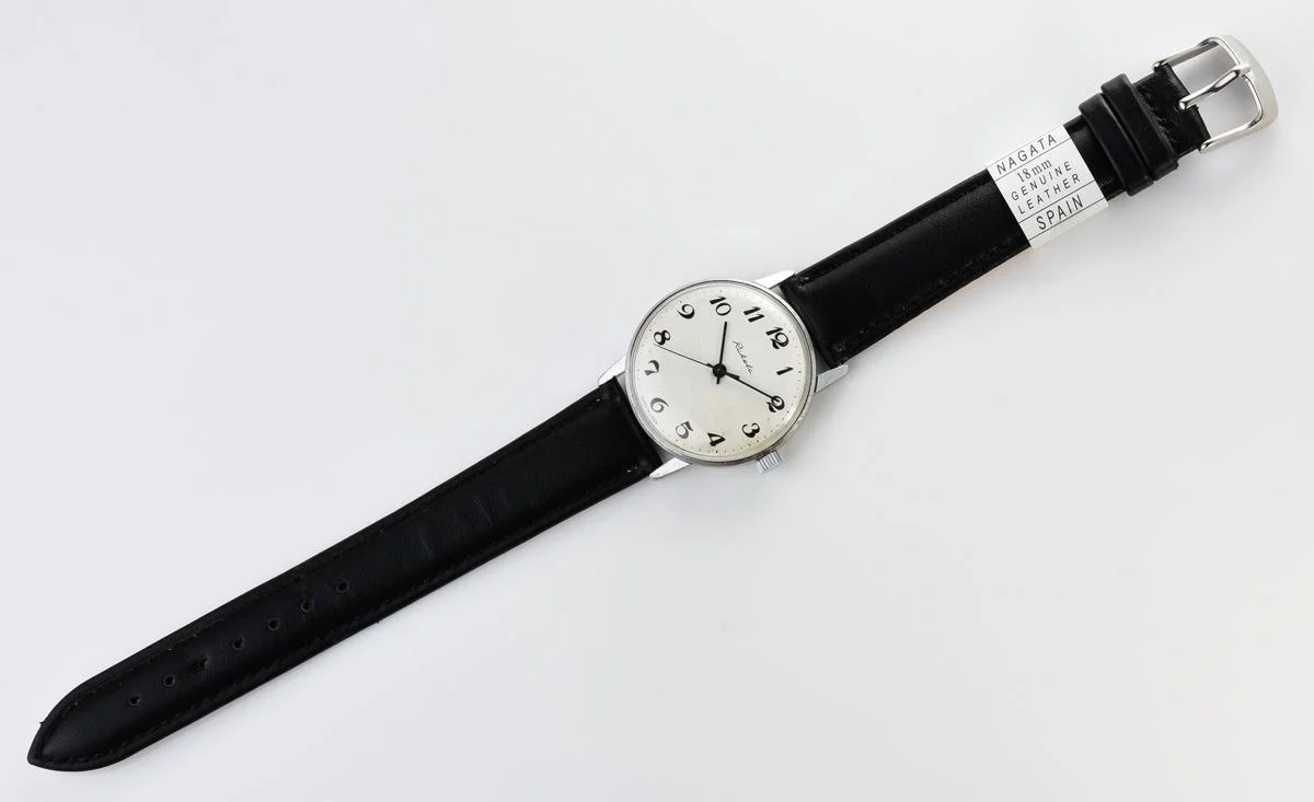 Soviet Raketa elegant vintage mechanical watch