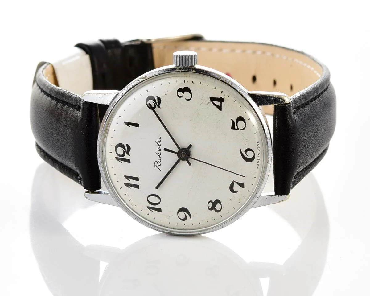 Soviet Raketa elegant vintage mechanical watch