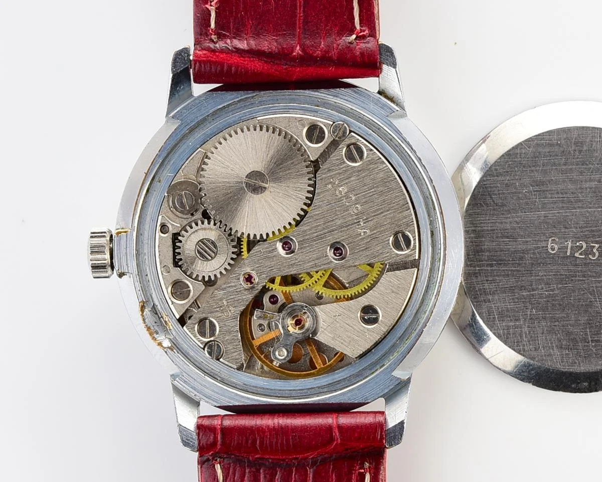 Soviet Sekonda vintage wrist watch