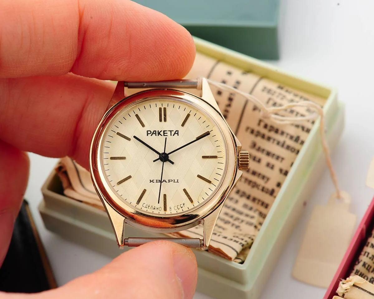 TIME CAPSULE: Vintage Soviet Raketa quartz watch, New Old Stock (NOS)!