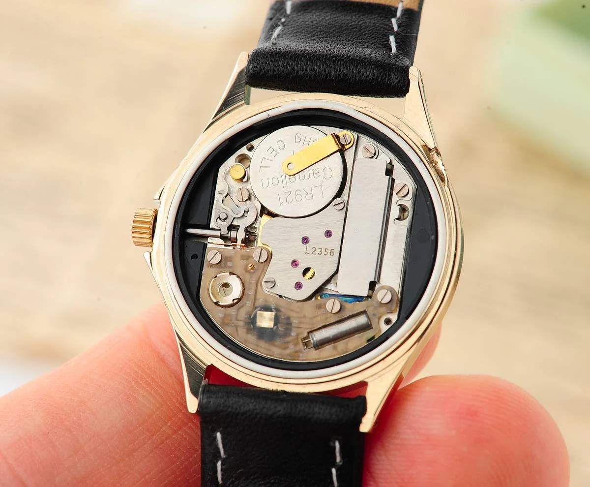 TIME CAPSULE: Vintage Soviet Raketa quartz watch, New Old Stock (NOS)!