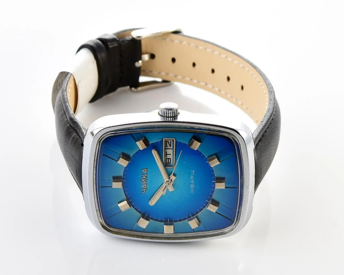 Impressive large Chaika "Resonator" quartz watch