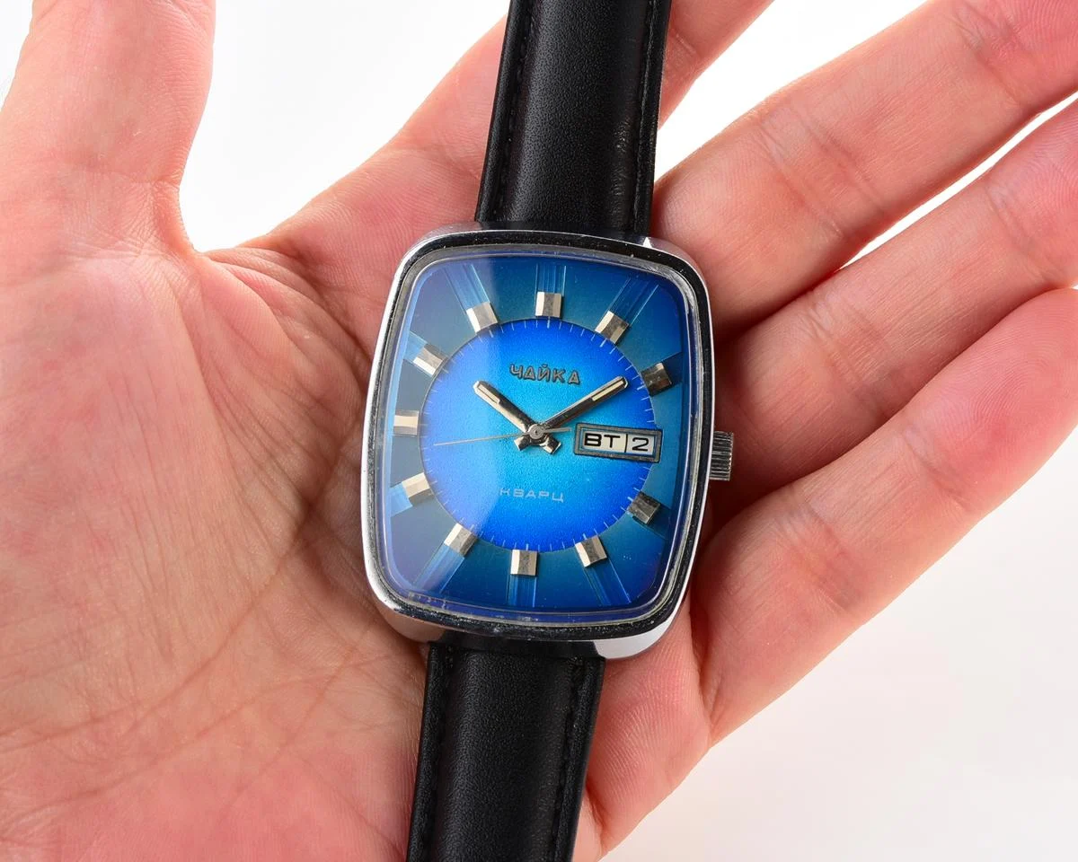 Impressive large Chaika "Resonator" quartz watch