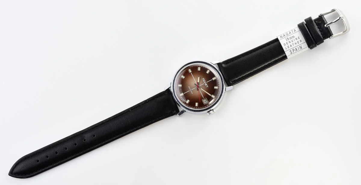 Soviet Poljot mechanical wrist watch with automatic self winding movement