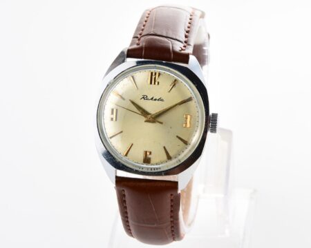 Soviet RAKETA vintage mechanical watch