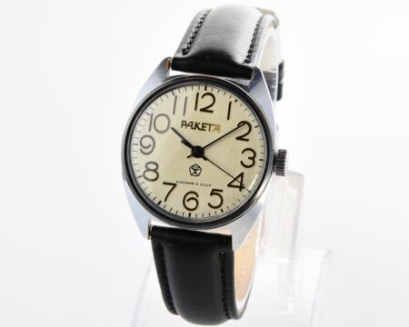 Soviet RAKETA vintage mechanical watch