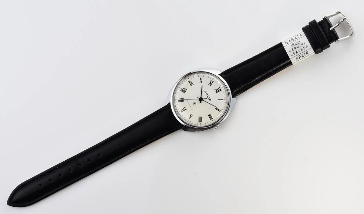 Large vintage Raketa mechanical watch