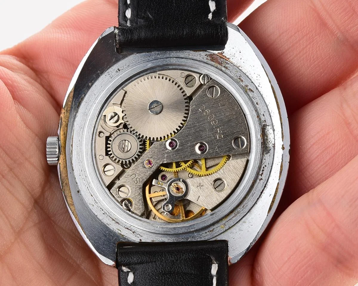 Large vintage Raketa mechanical watch
